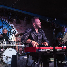 blues_band_legends_1_comèressed.jpg